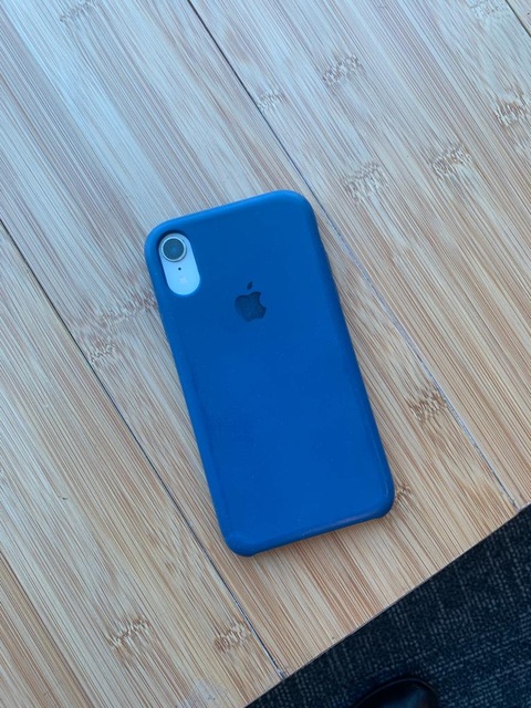IPhone XR 128gb in mint condition