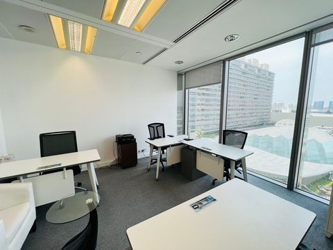 Top-Notch Executive Office With Vibrant View | Corporate Ambiance | Fully Furnished | Prime Location