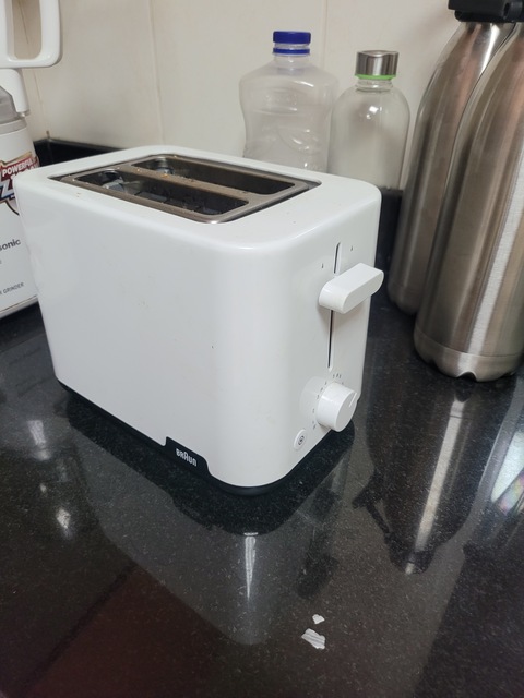 Braun Toaster
