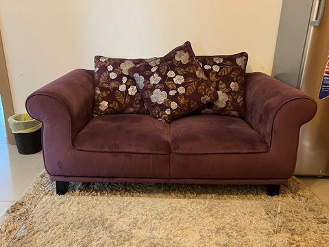 Very Comfortable preloved Sofa
