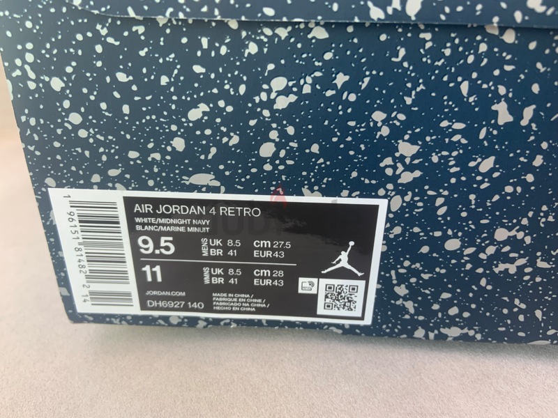 Jordan 4 Retro Midnight Navy 9.5/12US | dubizzle