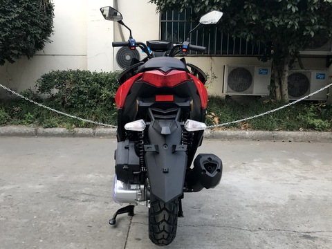 Sharmax Scooter Force 150