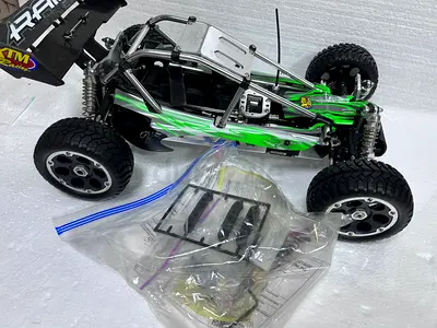 XTM Rail truggy 1/8 4s