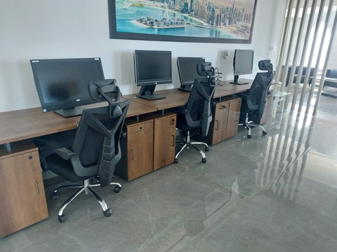 FULL Office furniture for sale (Complete Set )