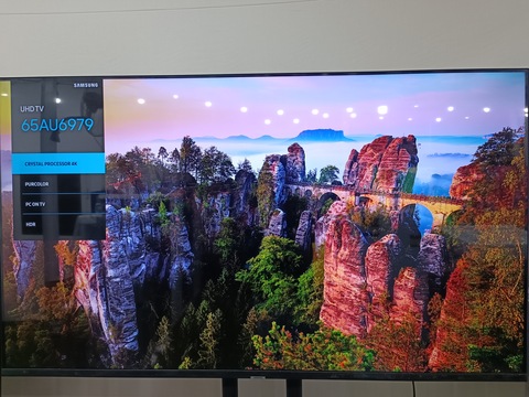 Samsung 65 Crystal UHD 4K Smart TV