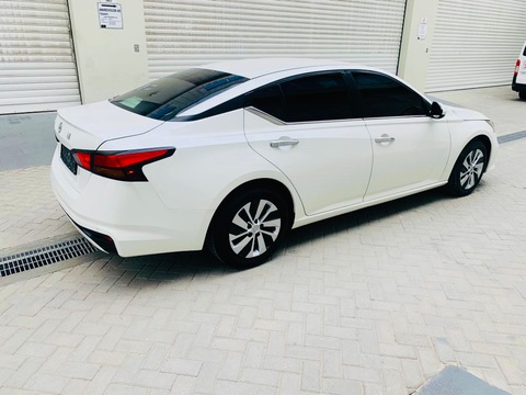 Nissan Altima 2019 GCC 1st owner 2 keys