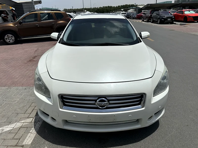 نيسان مكسيما 2015، فل أوبشن، لون أبيض، سيارة GcC موديل كالين63167093026050111