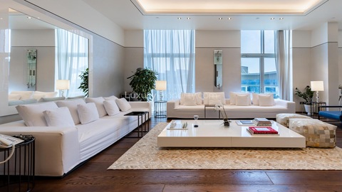 Exclusive | Furnished | Sea and Skyline Views