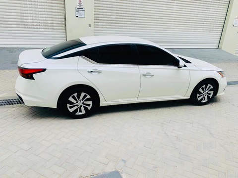 Nissan Altima 2019 GCC 1st owner 2 keys