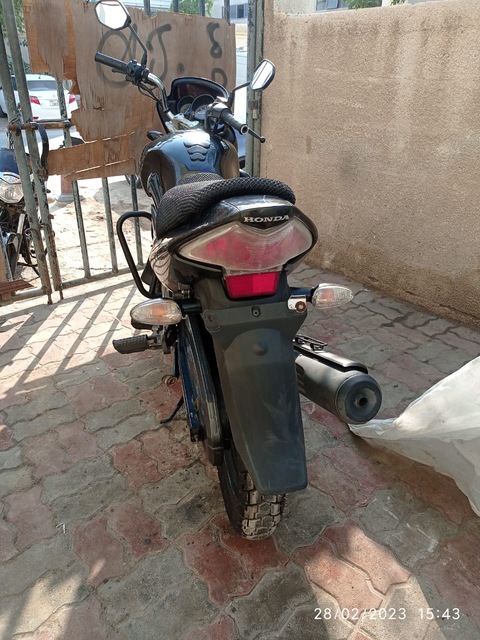 2018 150cc Honda unicorn at very good condition fr sale in Dubai Hor al anz kabaisi.