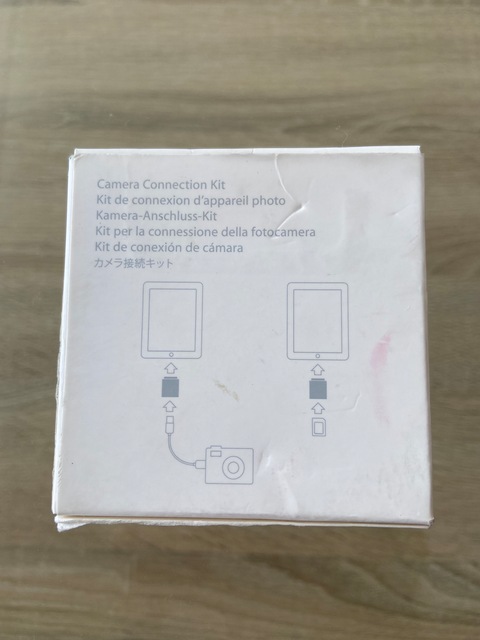 I Pad 2 camera connection kit
