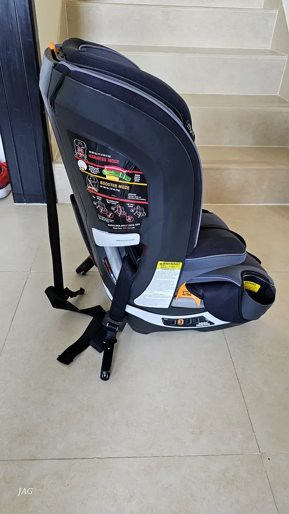 Chicco Baby Car Seat For Sale