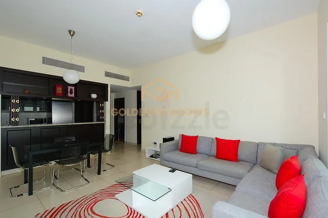 Spacious 2 Bedroom Fully Furnished Travo B