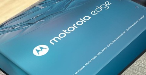 Motorola Edge 40 with Free Gifts