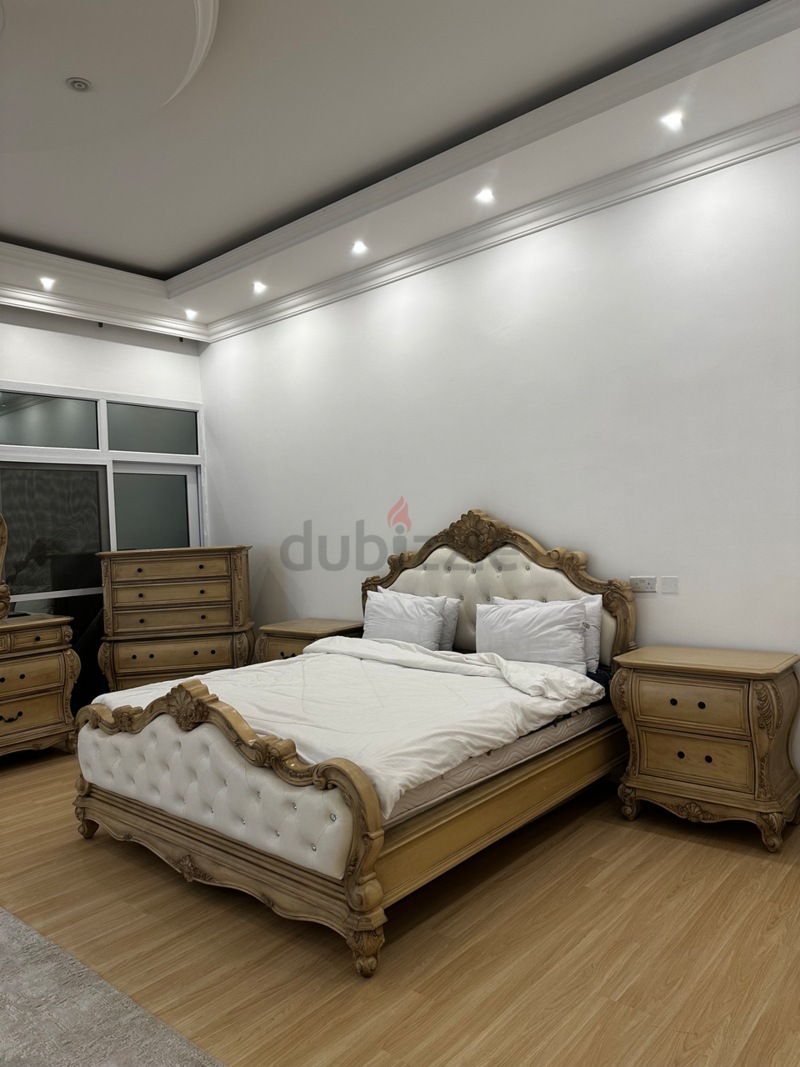 Solid wood bed set-1