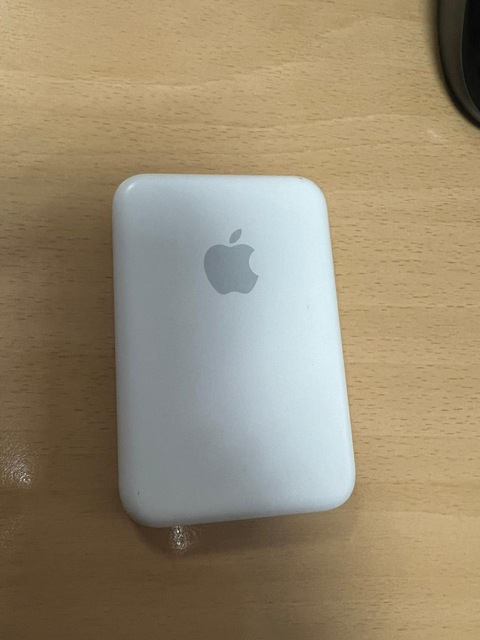 Authentic Apple Battery Pack