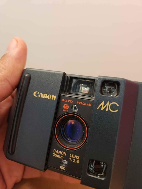 Canon MC point  shoot film camera (film Tested)