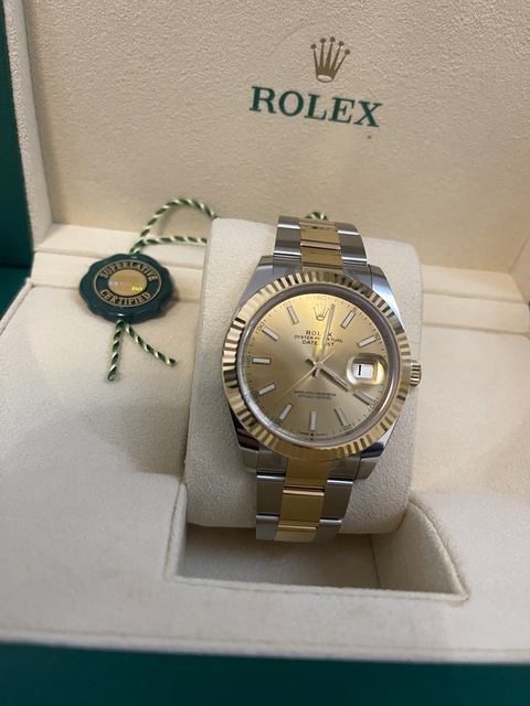 ** BRAND NEW - DATEJUST 41mm GOLD DIAL **