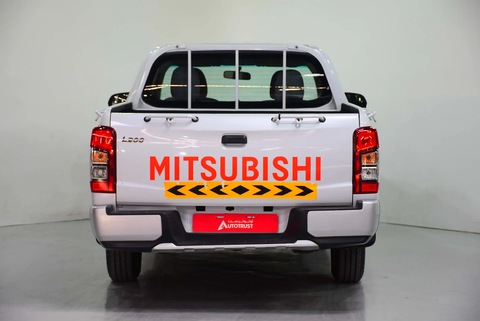 MITSUBISHI L200 - DOUBLE CABIN - 2020 MODEL