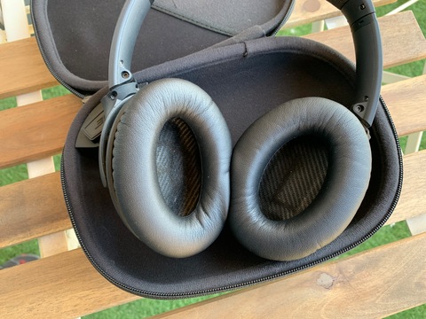 Bose QC35 ii bluetooth wireless headphones