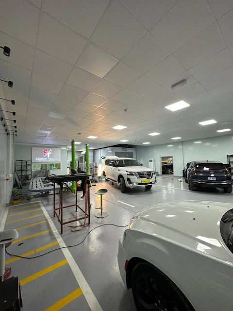 Operating business - auto service garage for sale