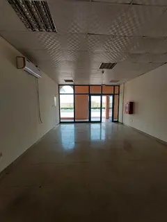 Close To Main Entrence Exit 520sqft Front Side Shop Available For Rent Best For Any Business