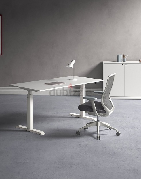 Height adjustable desk-5