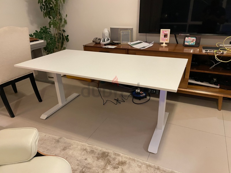 Height adjustable desk-8
