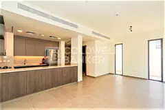 4br+maids Th| Brand New | Close To Entrance