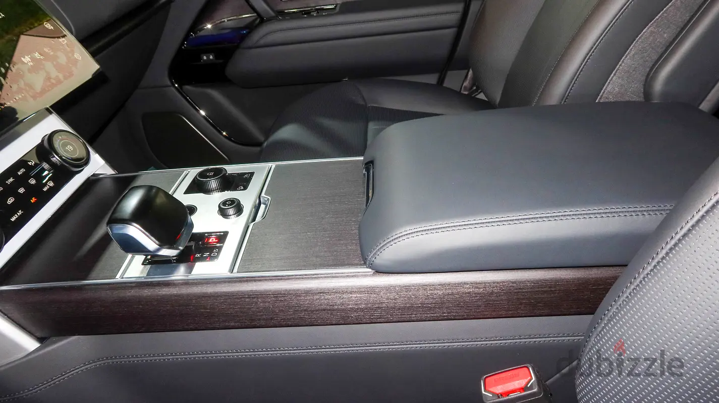 Land Rover Range Rover 2023