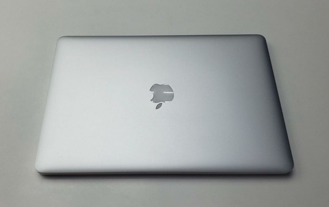 WANT TO SALE MACBOOK PRO A1398 CORE I7