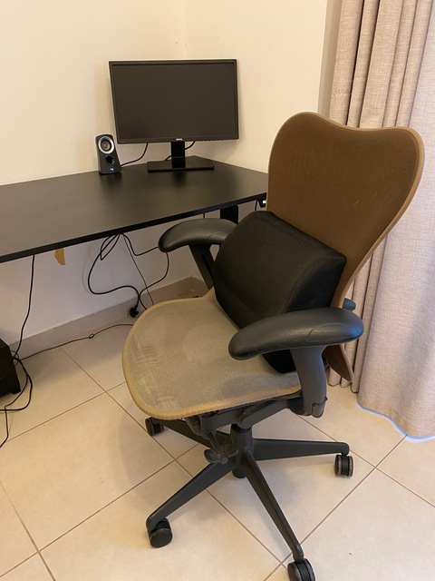 Herman Miller Mirra2 Adjustable Office Chair