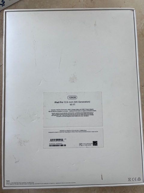 Almost Brand New iPad Pro 2021 (5th Generation) 12.9-In, M1 Chip, 128GB, Wi-Fi, Silver with Facetime