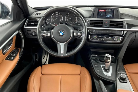 AED 2,077/Month // 2018 BMW 318i M Sport Sedan // Ref # 1525593