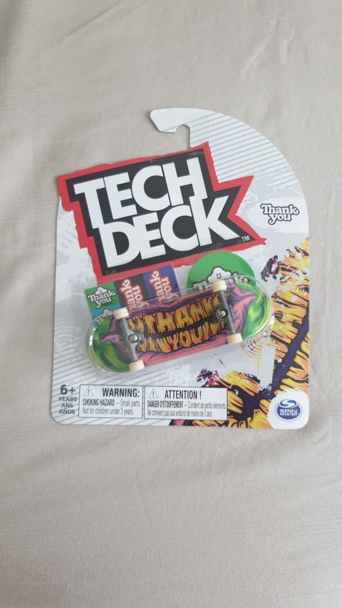 Tech Deck fingerboard- New