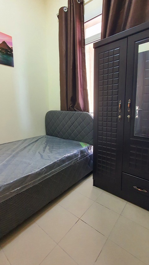 Partition available for Single Girl or Couple Only !!!