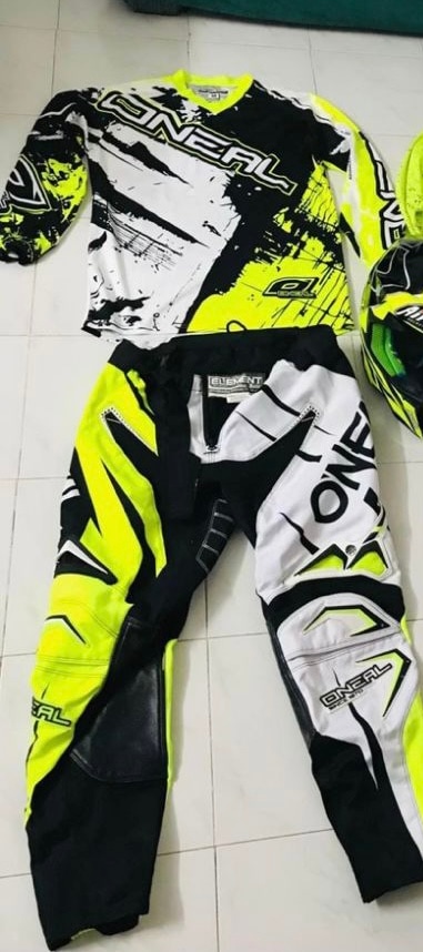 Motocross riding gear for sale - Mint condition