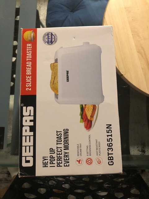 Geepas toaster