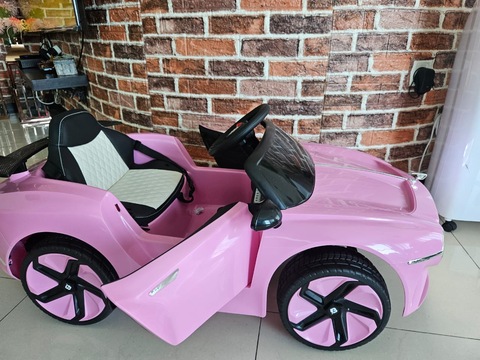 toy car for girls