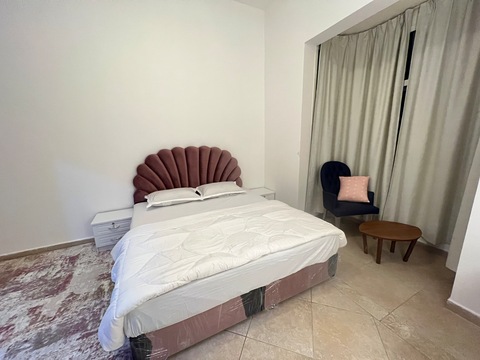 Grand Master bedroom with burj al arab view