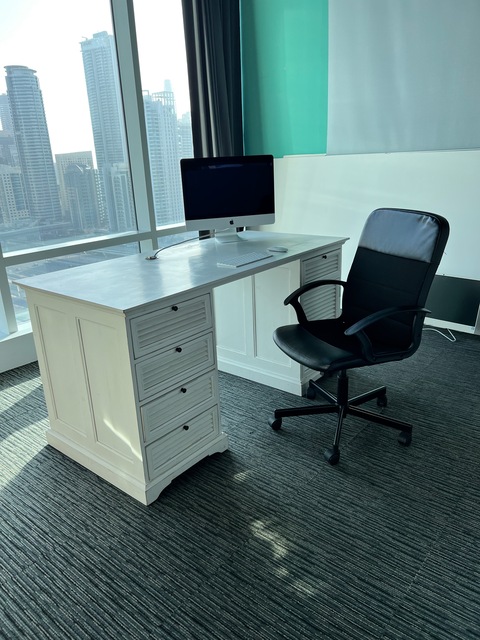 Manager desk - White - Move out deal!