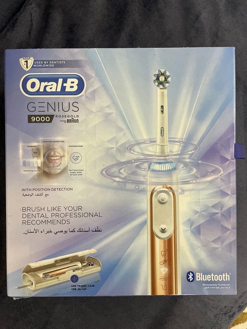Oral-B Genius 9000 Rose Gold electric toothbrush