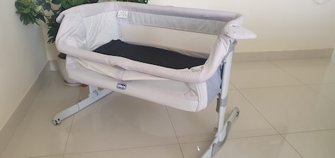 Baby Cot / Toddler Bed/ Chicco