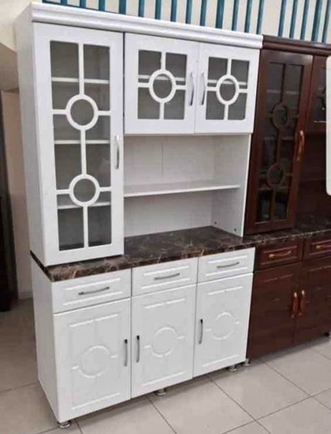 Brand New Wooden Kitchen Cabinet Size : 120cm x 185cm