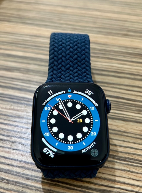 Apple Watch 6, 44mm blue + 3 free extra bands