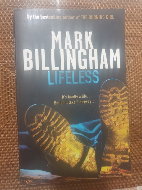 Lifeless Book by Mark Billingham