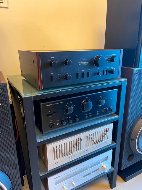 Rare sansui stereo integrated amplifier