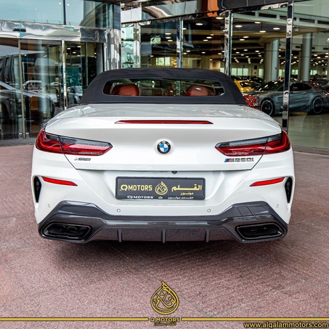 2019  BMW M 850i  X DRIVE ( SOFT TOP CONVERTIBLE ) Done Only 19,000Km GCC with Warranty+ Service