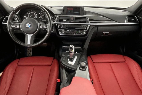 AED 1,930/Month // 2018 BMW 318i M Sport Sedan // Ref # 1528614