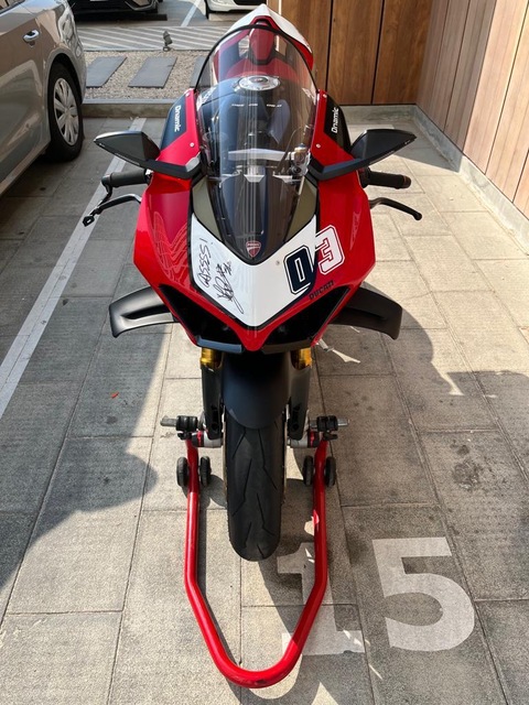 2022 Ducati V4S